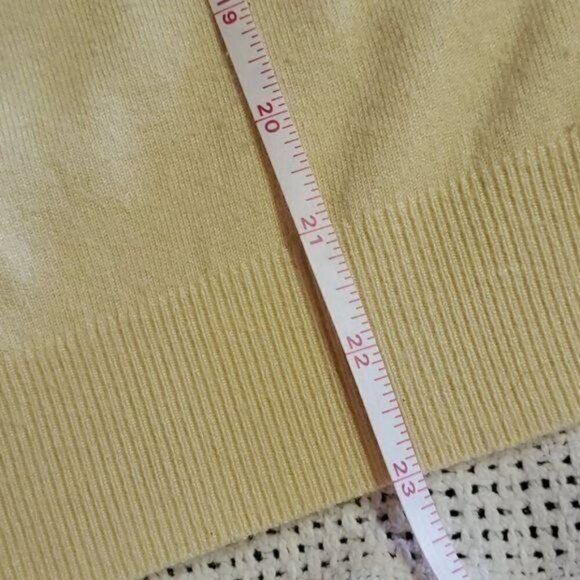 Hampshire Studio Vintage Soft Yellow Long Sleeve Zippered Sz L Sweater - Picture 9 of 9